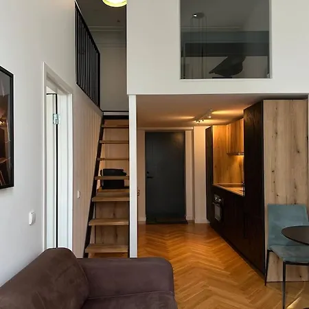 M Loft3 Spacious Center Loft With Free Parking Apartament